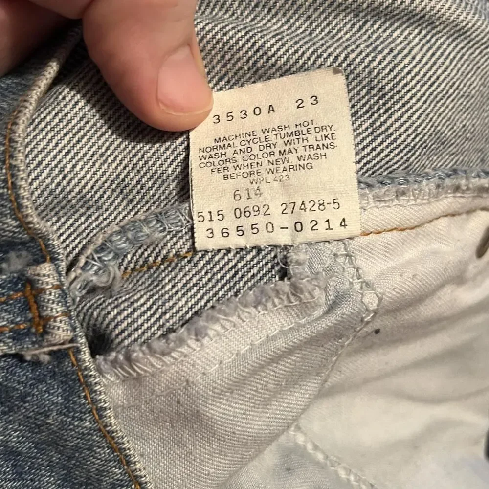 Vintage Levi's 550 Bermuda Shorts Mens 33 Denim Relaxed Fit Made USA Orange Tab